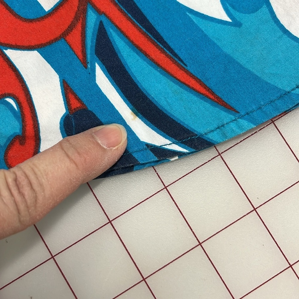 TIZZIE Artsy Mod Print Contrast French Cuff Preppy Retro Blue/Red Cotton Top S - Picture 10 of 16